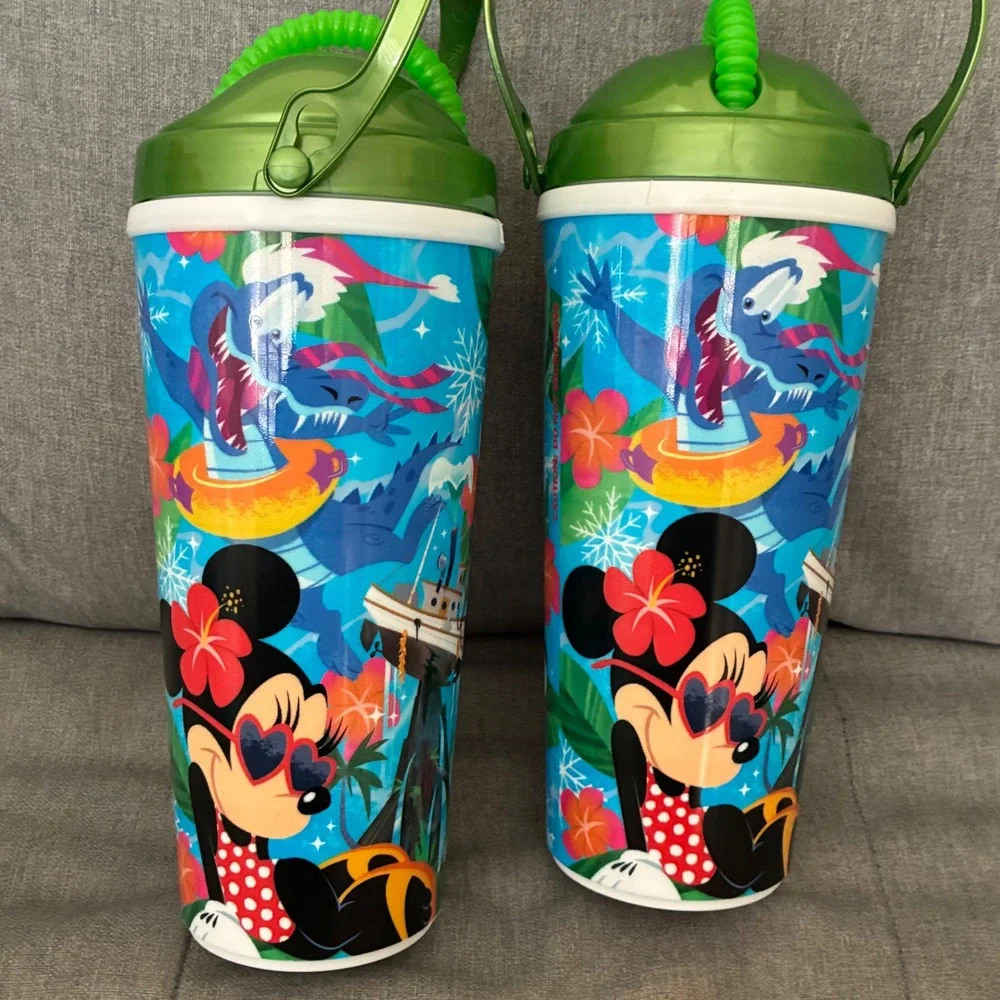 Disney Typhoon Lagoon Mickey Mouse refillable Tumbler lot w/ Green Lid And Straw